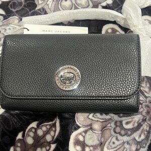 Marc Jacobs Black Pebbled Leather Turnlock Wallet